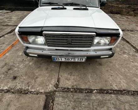 Белый ВАЗ 2107, объемом двигателя 1.5 л и пробегом 25 тыс. км за 1068 $, фото 1 на Automoto.ua