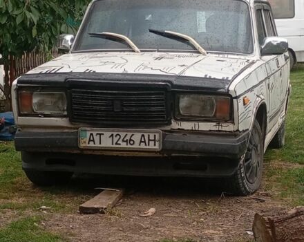 Белый ВАЗ 2107, объемом двигателя 1.1 л и пробегом 150 тыс. км за 450 $, фото 8 на Automoto.ua