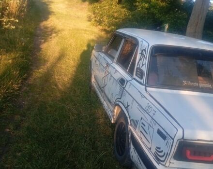 Белый ВАЗ 2107, объемом двигателя 1.1 л и пробегом 150 тыс. км за 450 $, фото 1 на Automoto.ua