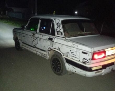 Белый ВАЗ 2107, объемом двигателя 1.1 л и пробегом 150 тыс. км за 450 $, фото 5 на Automoto.ua