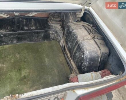 ВАЗ 2107 1984 в Звенигородка на Automoto.ua Белый ВАЗ 2107, объемом двигателя 1.6 л и пробегом 50 тыс. км за 650 $, фото 25 на Automoto.ua