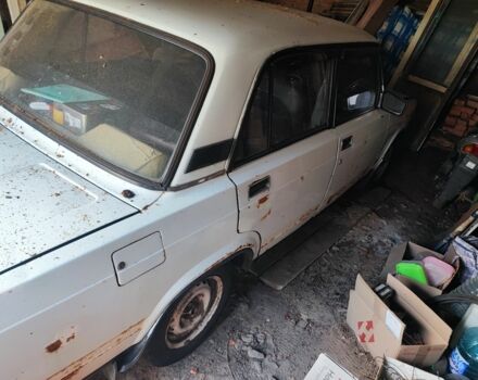 Белый ВАЗ 2107, объемом двигателя 0 л и пробегом 100 тыс. км за 399 $, фото 1 на Automoto.ua