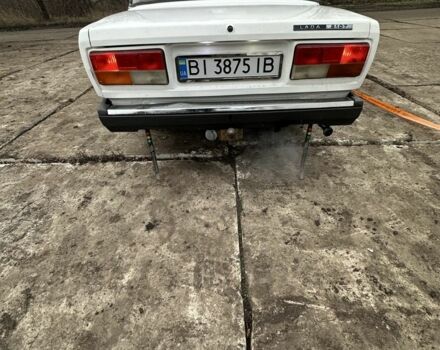 Белый ВАЗ 2107, объемом двигателя 1.5 л и пробегом 25 тыс. км за 1068 $, фото 4 на Automoto.ua