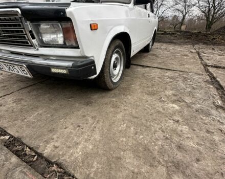 Белый ВАЗ 2107, объемом двигателя 1.5 л и пробегом 25 тыс. км за 1068 $, фото 3 на Automoto.ua