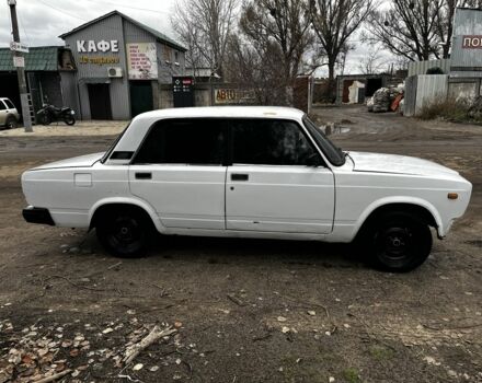 Білий ВАЗ 2107, об'ємом двигуна 1.5 л та пробігом 3 тис. км за 713 $, фото 4 на Automoto.ua
