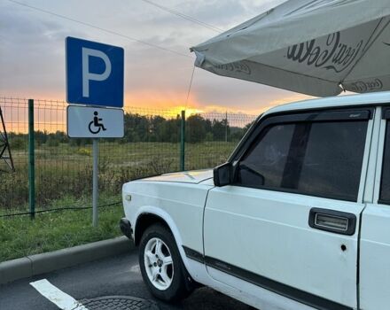 ВАЗ 2107 1985 в Барышевке на Automoto.ua Белый ВАЗ 2107, объемом двигателя 1.3 л и пробегом 40 тыс. км за 595 $, фото 3 на Automoto.ua