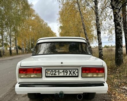 Белый ВАЗ 2107, объемом двигателя 1.5 л и пробегом 10 тыс. км за 1450 $, фото 2 на Automoto.ua