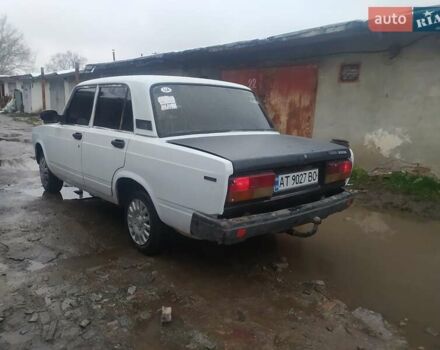 Белый ВАЗ 2107, объемом двигателя 1.5 л и пробегом 111 тыс. км за 353 $, фото 9 на Automoto.ua