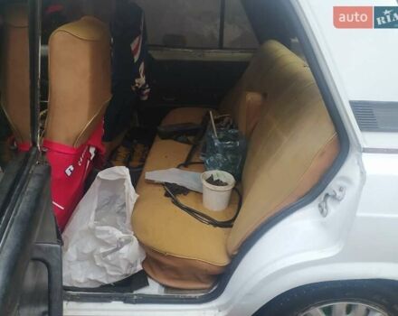 Белый ВАЗ 2107, объемом двигателя 1.5 л и пробегом 111 тыс. км за 353 $, фото 16 на Automoto.ua