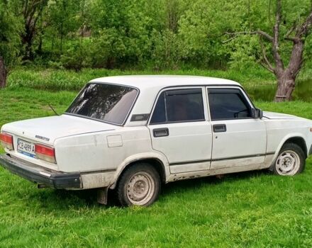 Белый ВАЗ 2107, объемом двигателя 1.5 л и пробегом 45 тыс. км за 18000 $, фото 2 на Automoto.ua