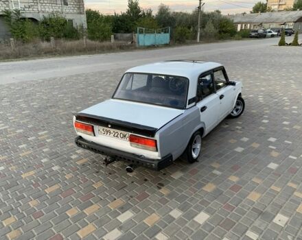 Белый ВАЗ 2107, объемом двигателя 1.8 л и пробегом 3 тыс. км за 1400 $, фото 4 на Automoto.ua