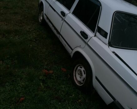 Белый ВАЗ 2107, объемом двигателя 1 л и пробегом 300 тыс. км за 550 $, фото 2 на Automoto.ua