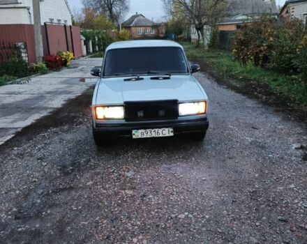 ВАЗ 2107 1986 в Белополье на Automoto.ua Белый ВАЗ 2107, объемом двигателя 7 л и пробегом 123 тыс. км за 1142 $, фото 14 на Automoto.ua