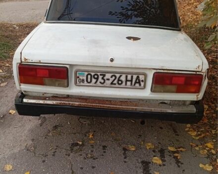 Білий ВАЗ 2107, об'ємом двигуна 1 л та пробігом 230 тис. км за 389 $, фото 5 на Automoto.ua