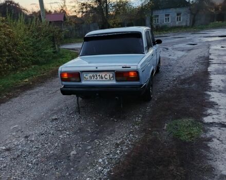 ВАЗ 2107 1986 в Белополье на Automoto.ua Белый ВАЗ 2107, объемом двигателя 7 л и пробегом 123 тыс. км за 1142 $, фото 5 на Automoto.ua