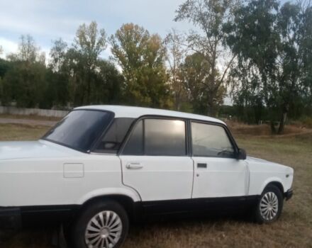 Белый ВАЗ 2107, объемом двигателя 1.5 л и пробегом 111 тыс. км за 499 $, фото 1 на Automoto.ua