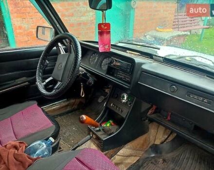 ВАЗ 2107 1986 в Краснокутске на Automoto.ua Белый ВАЗ 2107, объемом двигателя 1.5 л и пробегом 180 тыс. км за 600 $, фото 1 на Automoto.ua