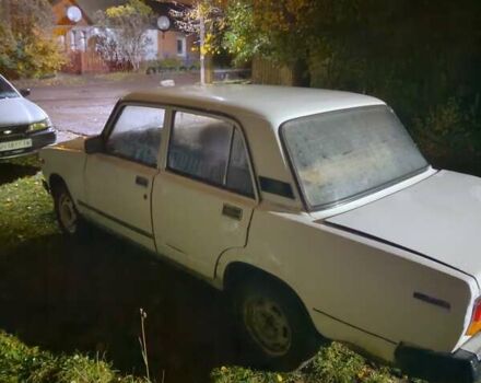 Белый ВАЗ 2107, объемом двигателя 1.3 л и пробегом 613 тыс. км за 545 $, фото 5 на Automoto.ua