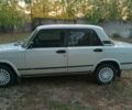 ВАЗ 2107 1987 в Днепре (Днепропетровске) на Automoto.ua Белый ВАЗ 2107, объемом двигателя 1.5 л и пробегом 69 тыс. км за 1084 $, фото 4 на Automoto.ua
