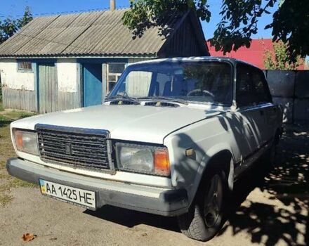 Белый ВАЗ 2107, объемом двигателя 0 л и пробегом 162 тыс. км за 950 $, фото 1 на Automoto.ua