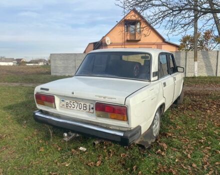 Білий ВАЗ 2107, об'ємом двигуна 1.5 л та пробігом 279 тис. км за 597 $, фото 3 на Automoto.ua