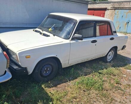 Белый ВАЗ 2107, объемом двигателя 1.5 л и пробегом 1 тыс. км за 460 $, фото 3 на Automoto.ua