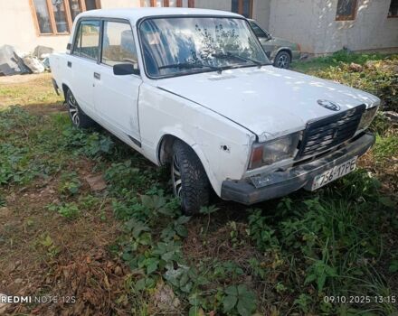 Білий ВАЗ 2107, об'ємом двигуна 1.3 л та пробігом 300 тис. км за 450 $, фото 3 на Automoto.ua