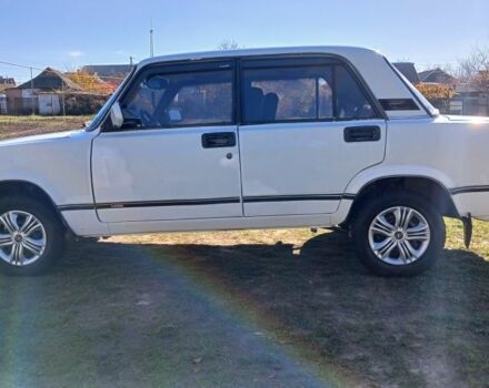 Белый ВАЗ 2107, объемом двигателя 0 л и пробегом 10 тыс. км за 1200 $, фото 5 на Automoto.ua