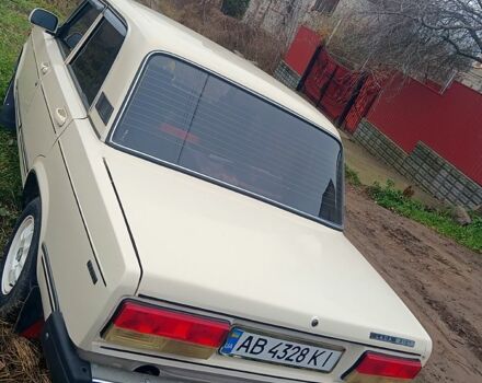 Белый ВАЗ 2107, объемом двигателя 1.5 л и пробегом 0 тыс. км за 1450 $, фото 2 на Automoto.ua