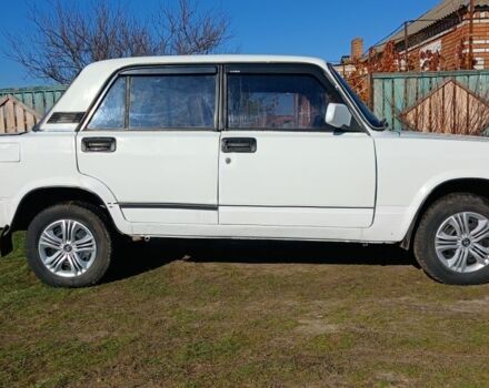 Белый ВАЗ 2107, объемом двигателя 0 л и пробегом 10 тыс. км за 900 $, фото 3 на Automoto.ua