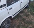 Белый ВАЗ 2107, объемом двигателя 1 л и пробегом 130 тыс. км за 497 $, фото 3 на Automoto.ua