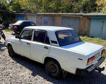 ВАЗ 2107 1987 в Кропивницком (Кировограде) на Automoto.ua Белый ВАЗ 2107, объемом двигателя 1.5 л и пробегом 67 тыс. км за 650 $, фото 3 на Automoto.ua