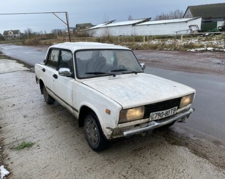 Белый ВАЗ 2107, объемом двигателя 1.5 л и пробегом 1 тыс. км за 448 $, фото 2 на Automoto.ua