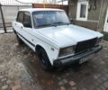 Белый ВАЗ 2107, объемом двигателя 1.5 л и пробегом 200 тыс. км за 500 $, фото 1 на Automoto.ua