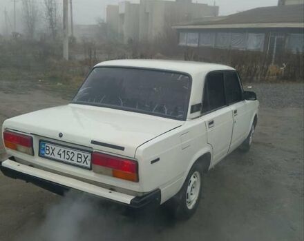Белый ВАЗ 2107, объемом двигателя 1.5 л и пробегом 322 тыс. км за 900 $, фото 1 на Automoto.ua
