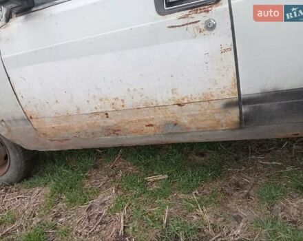 Белый ВАЗ 2107, объемом двигателя 1.5 л и пробегом 90 тыс. км за 312 $, фото 7 на Automoto.ua