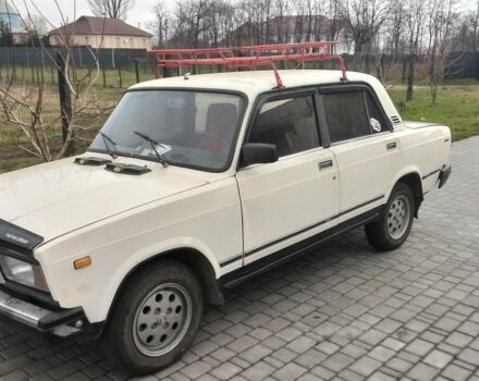 Белый ВАЗ 2107, объемом двигателя 1.5 л и пробегом 134 тыс. км за 600 $, фото 2 на Automoto.ua