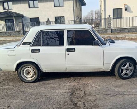 Белый ВАЗ 2107, объемом двигателя 1.5 л и пробегом 87 тыс. км за 820 $, фото 2 на Automoto.ua