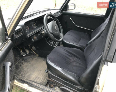 Белый ВАЗ 2107, объемом двигателя 0 л и пробегом 300 тыс. км за 1000 $, фото 6 на Automoto.ua