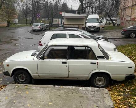 Белый ВАЗ 2107, объемом двигателя 1.5 л и пробегом 100 тыс. км за 835 $, фото 1 на Automoto.ua
