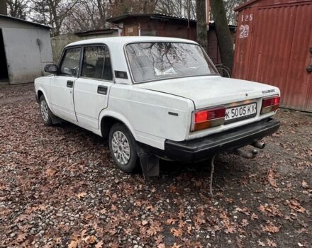 Белый ВАЗ 2107, объемом двигателя 1.5 л и пробегом 35 тыс. км за 710 $, фото 3 на Automoto.ua