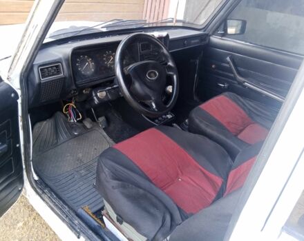 Белый ВАЗ 2107, объемом двигателя 1.5 л и пробегом 87 тыс. км за 820 $, фото 5 на Automoto.ua