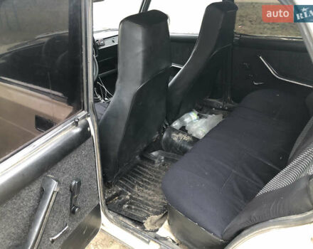 Белый ВАЗ 2107, объемом двигателя 0 л и пробегом 300 тыс. км за 1000 $, фото 5 на Automoto.ua