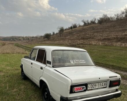 Білий ВАЗ 2107, об'ємом двигуна 1.5 л та пробігом 20 тис. км за 343 $, фото 6 на Automoto.ua