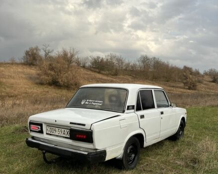 Білий ВАЗ 2107, об'ємом двигуна 1.5 л та пробігом 20 тис. км за 343 $, фото 4 на Automoto.ua