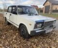 ВАЗ 2107 1989 в Калиновке на Automoto.ua Белый ВАЗ 2107, объемом двигателя 0 л и пробегом 777 тыс. км за 900 $, фото 1 на Automoto.ua