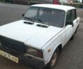 Белый ВАЗ 2107, объемом двигателя 1 л и пробегом 99 тыс. км за 555 $, фото 1 на Automoto.ua