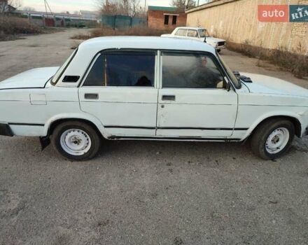 Белый ВАЗ 2107, объемом двигателя 1.5 л и пробегом 211 тыс. км за 850 $, фото 9 на Automoto.ua