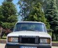 Белый ВАЗ 2107, объемом двигателя 1.5 л и пробегом 100 тыс. км за 872 $, фото 1 на Automoto.ua