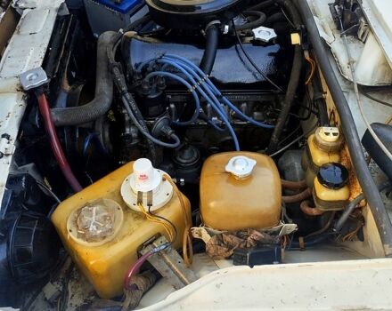 ВАЗ 2107 1989 в Теребовле на Automoto.ua Белый ВАЗ 2107, объемом двигателя 1.5 л и пробегом 159 тыс. км за 950 $, фото 6 на Automoto.ua